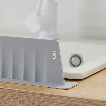 1PC Silicone Kitchen Sink Splash Guard Kitchen Countertop Reusable Heightenin Bar Water Baffle Plate Splash Sink Guard Baffle
